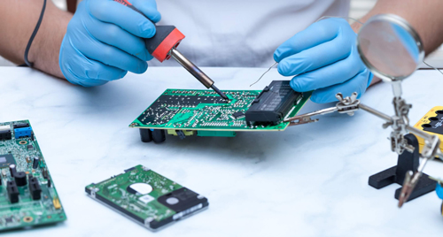 Benefits of Using a One-Stop Electronics Manufacturing Service